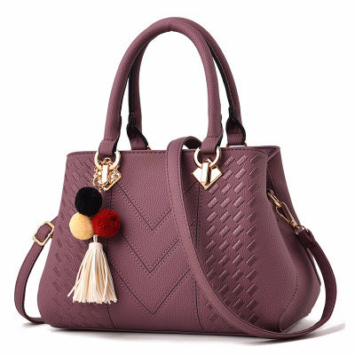 Suitable occasion bag