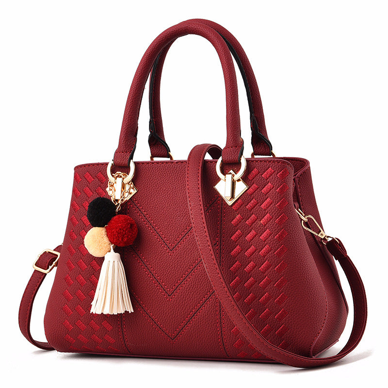 Suitable occasion bag