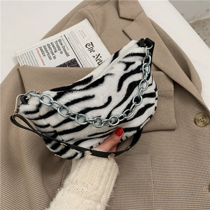 Leopard-pattern bag