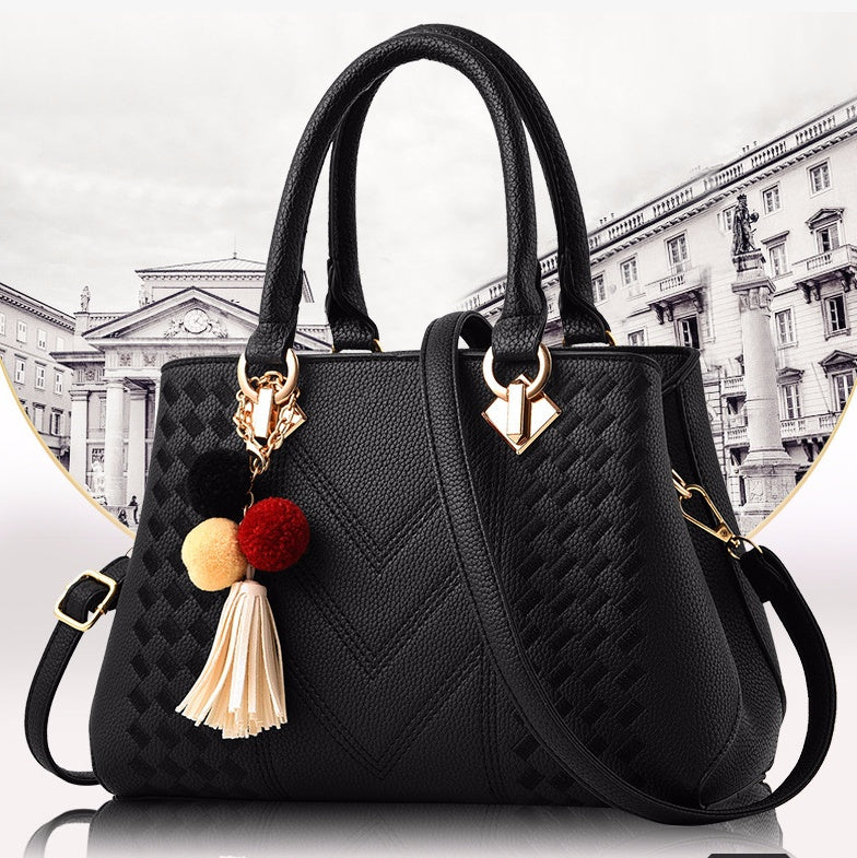 Suitable occasion bag
