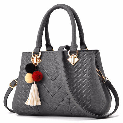 Suitable occasion bag