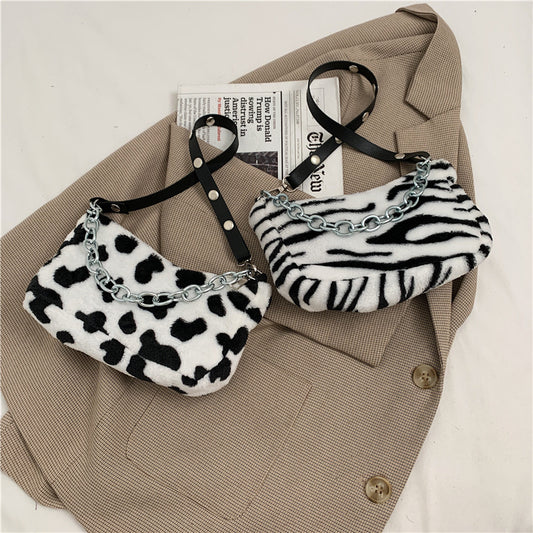 Leopard-pattern bag