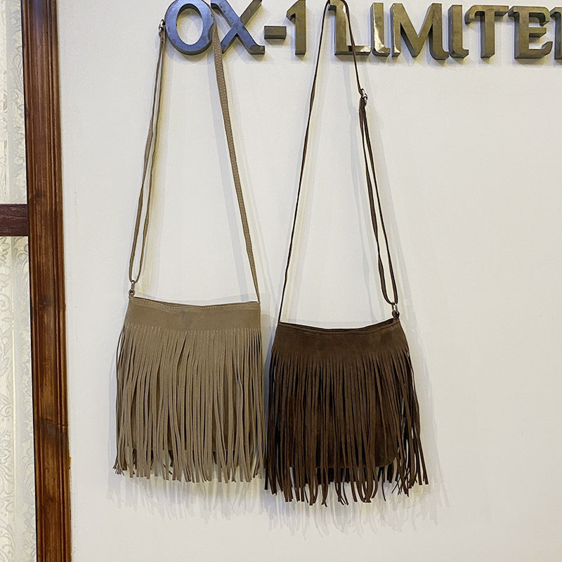 Artistic Tassel Shoulder Bag